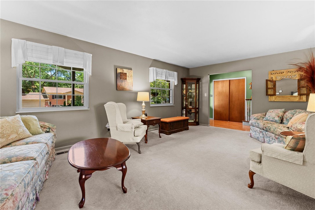623 Silverleaf Drive Riverside, OH 45431 - Photo 12 of 49 Gallery Image 12
