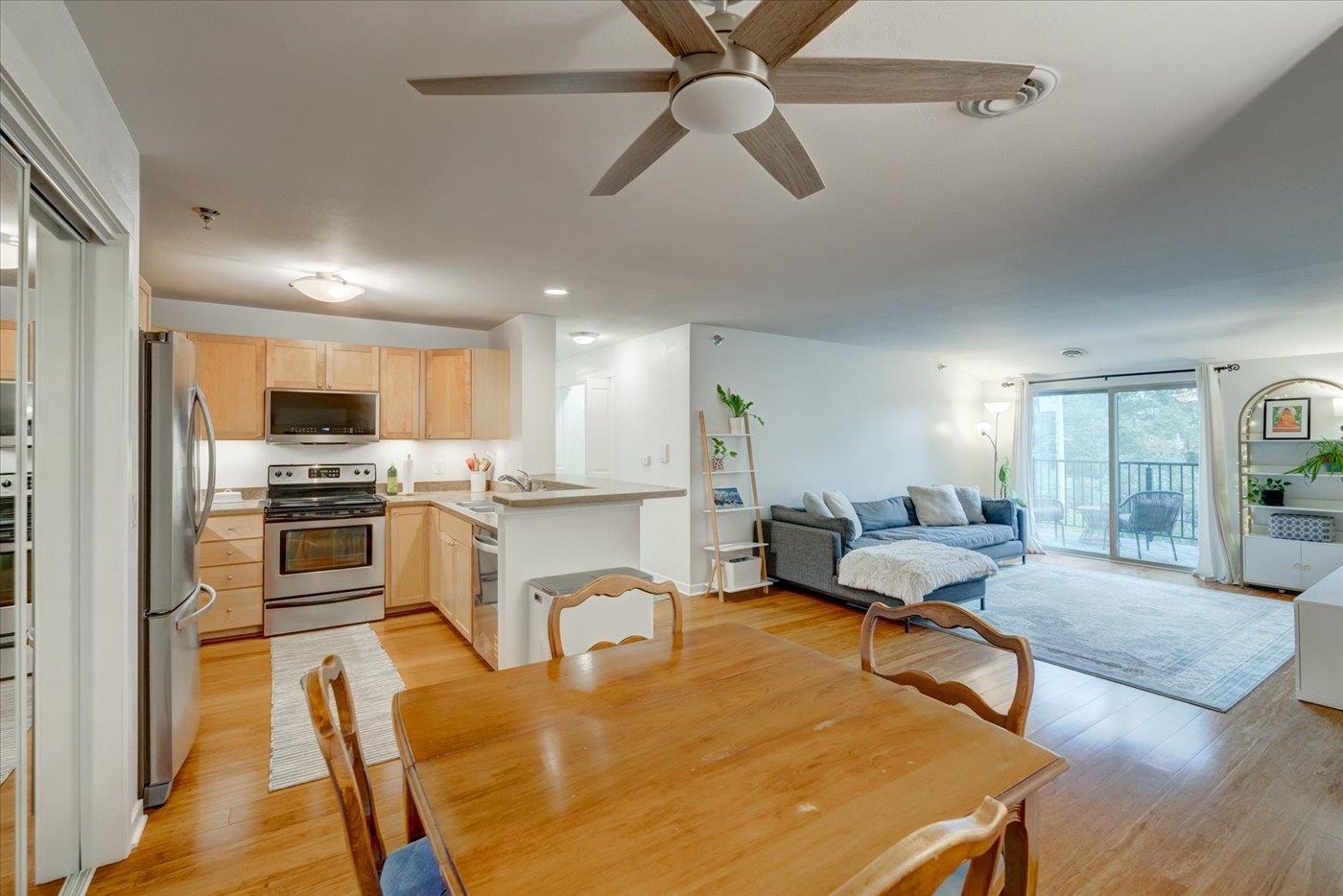 5301 Brody Drive, Unit 202 Madison, WI 53705 - Photo 11 of 35
