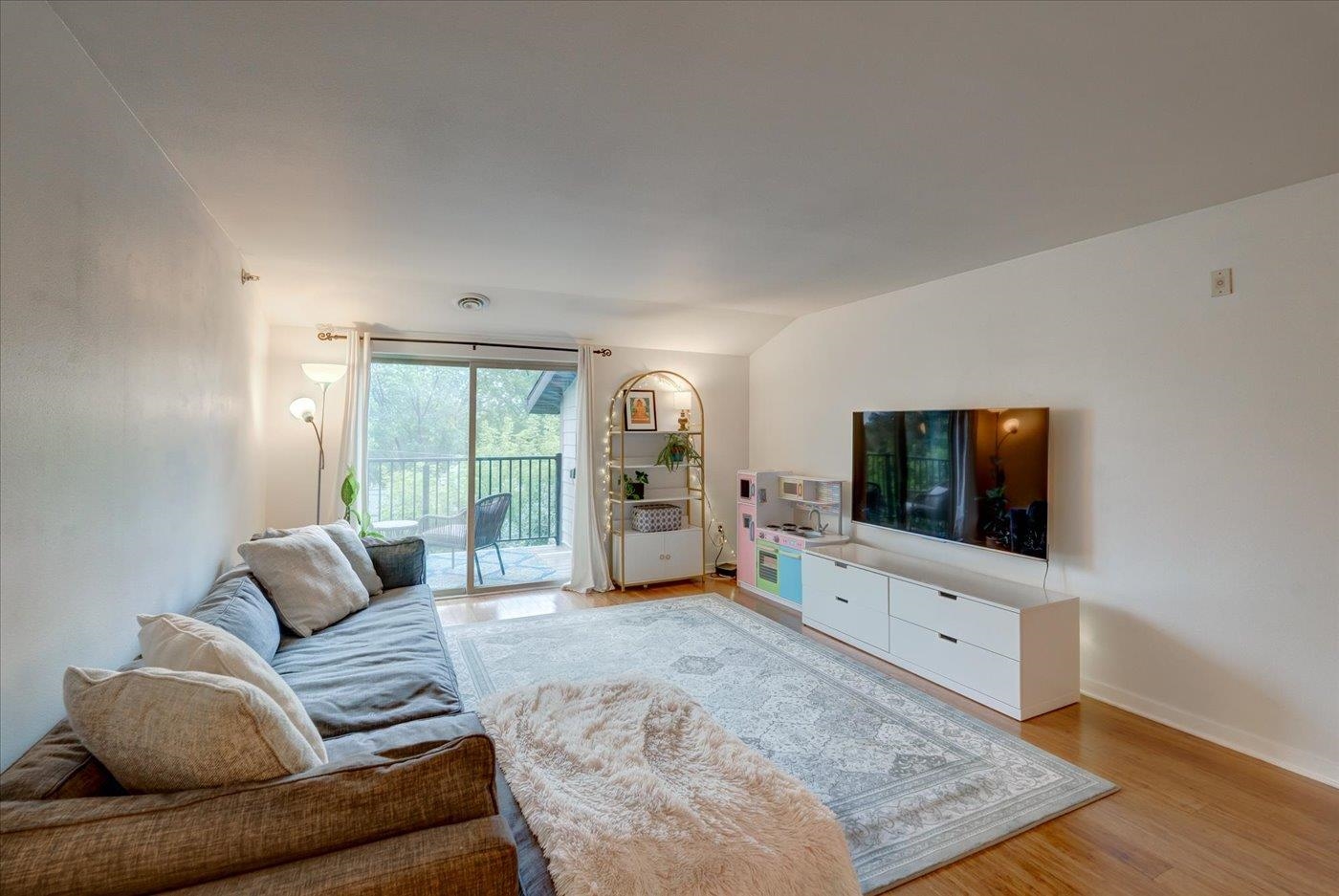 5301 Brody Drive, Unit 202 Madison, WI 53705 - Photo 13 of 35