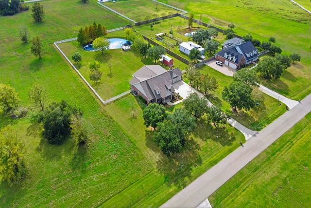 a view of a house with a garden