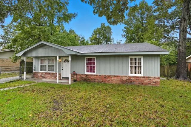 $270,000 | 405 Madeline Drive, Goose Creek, SC 29445
