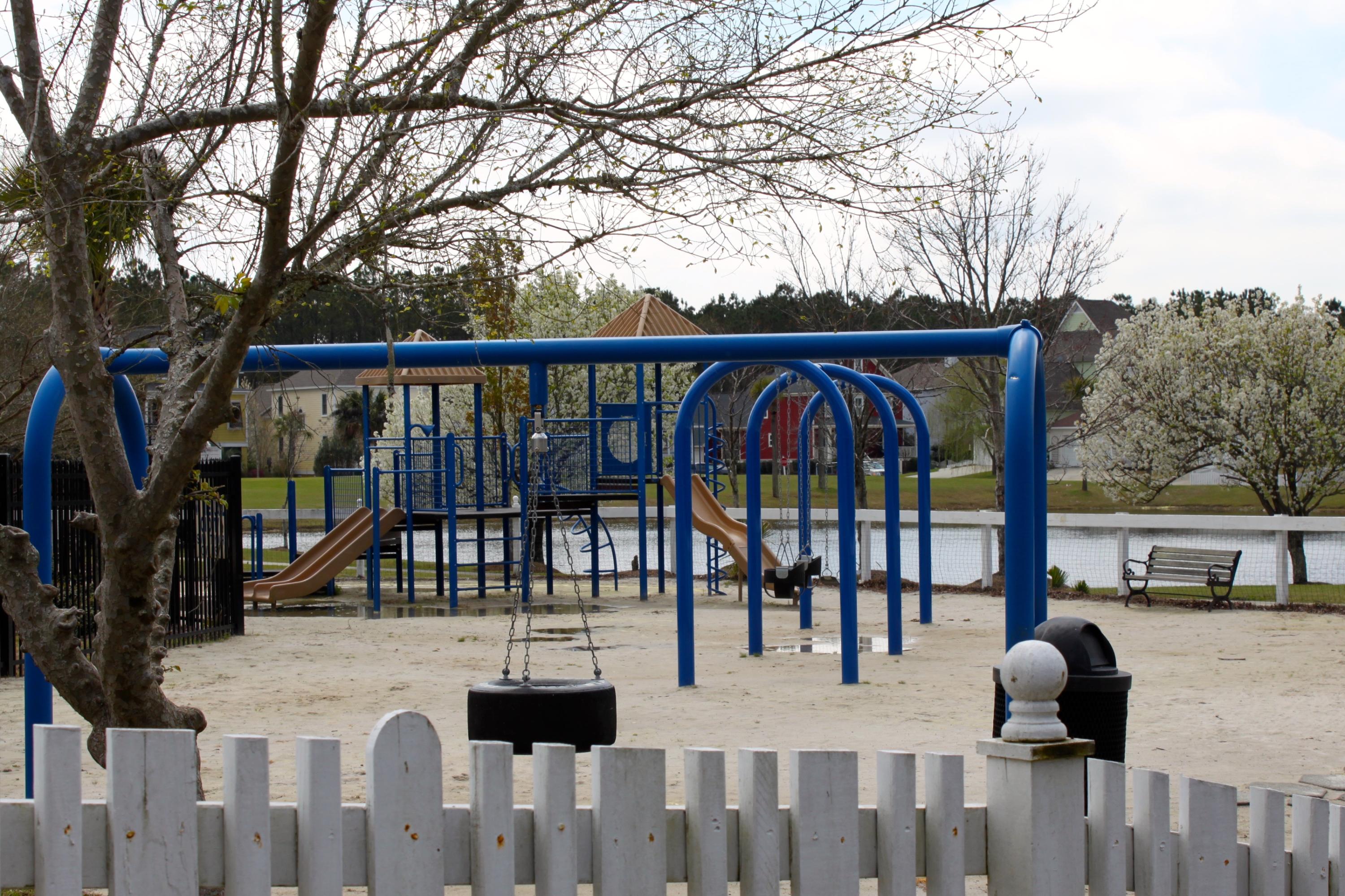 2230 Sandy Point Lane Mount Pleasant, SC 29466 - Photo 32 of 39 Play Park