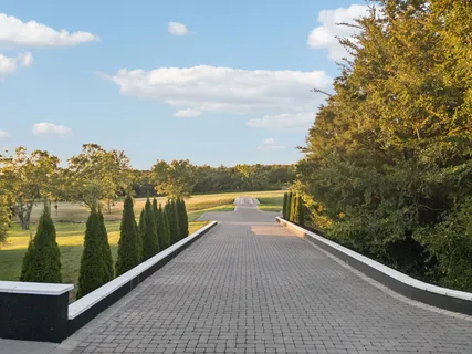 $5,400,000 | 274 Callis Road, Lebanon, TN 37090