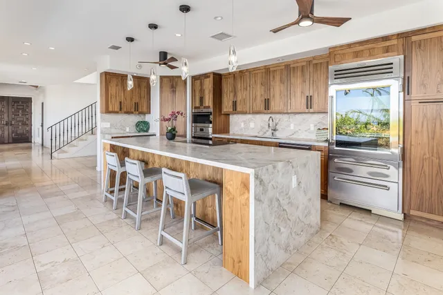 $2,100,000 | 194 East Panana Place, Kihei, HI 96753
