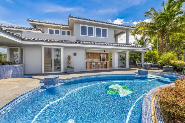 $2,100,000 | 194 East Panana Place, Kihei, HI 96753