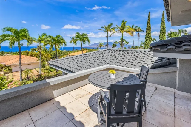 $2,100,000 | 194 East Panana Place, Kihei, HI 96753