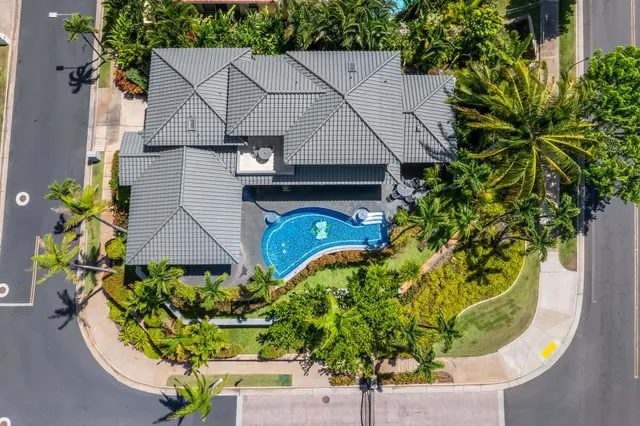 $2,100,000 | 194 East Panana Place, Kihei, HI 96753