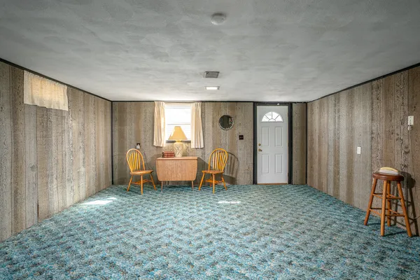 $200,000 | 1222 7th Ave Court, Silvis, IL 61282