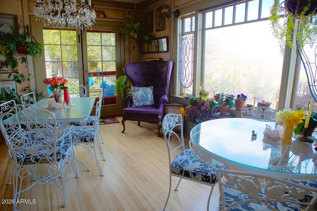 100 Hill Street Jerome, AZ 86331 - Photo 12 of 30 Dining room