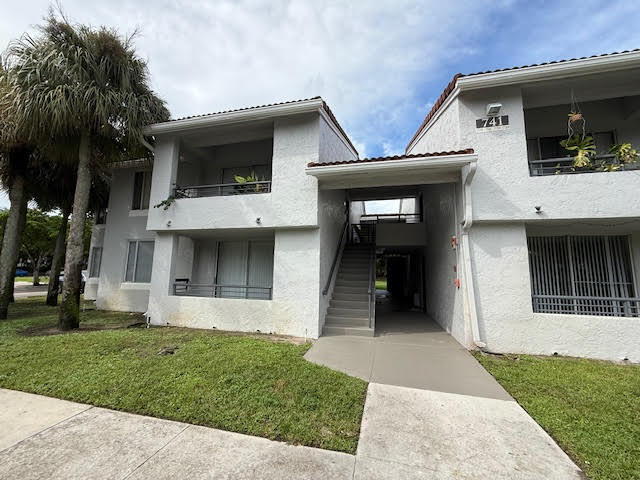 741 Lyons Road, Unit 17201 Coconut Creek, FL 33063 - Photo 3 of 45 741- Pic 48