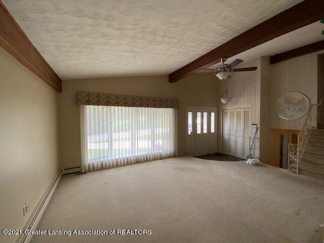4754 River Ridge Drive Lansing, MI 48917 - Photo 4 of 46 living room