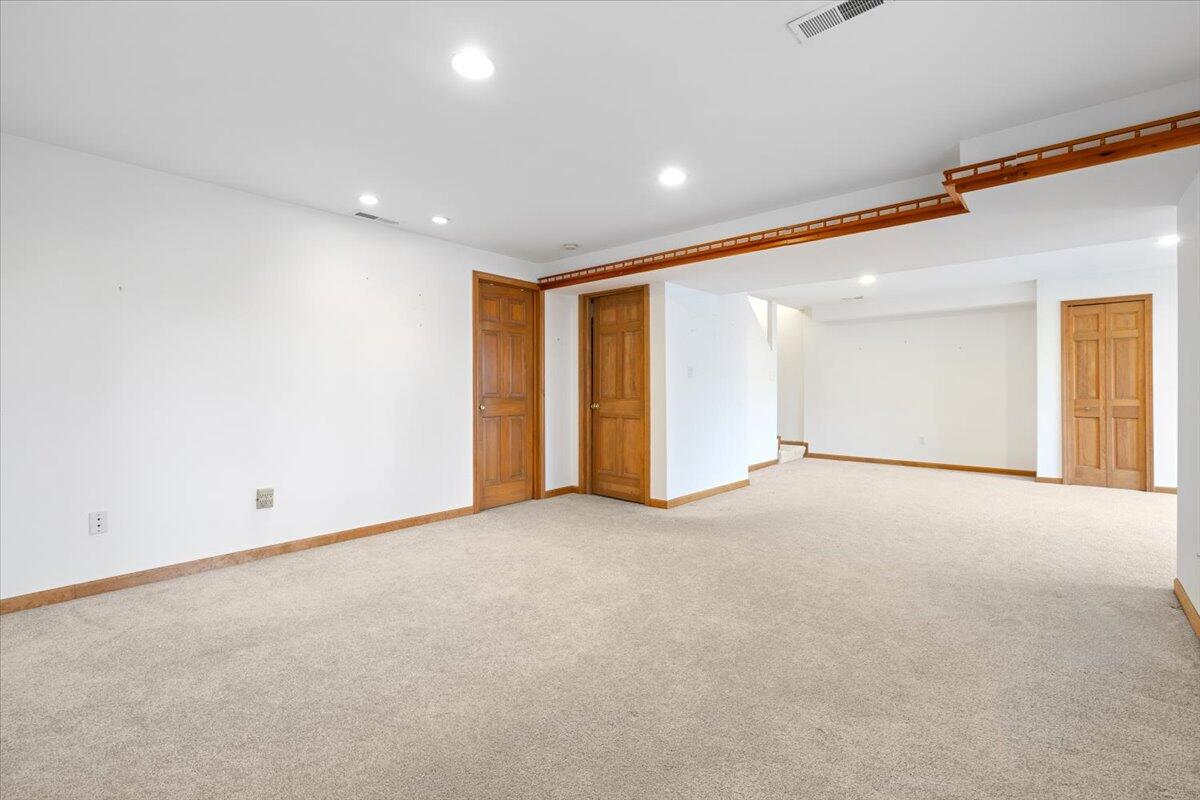 777 Challenging Trail South Lyon, MI 48178 - Photo 30 of 52 11-769 Challenging Trail-194