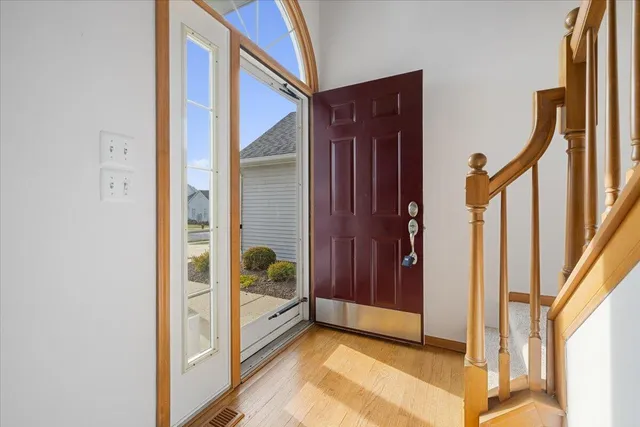 $349,900 | 777 Challenging Trail, South Lyon, MI 48178