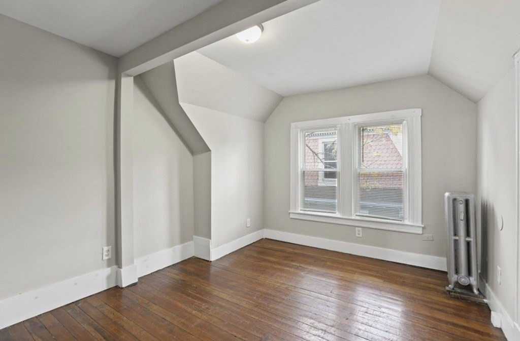 323 Bay Street Springfield, MA 01109 - Photo 13 of 28 Gallery Image 13