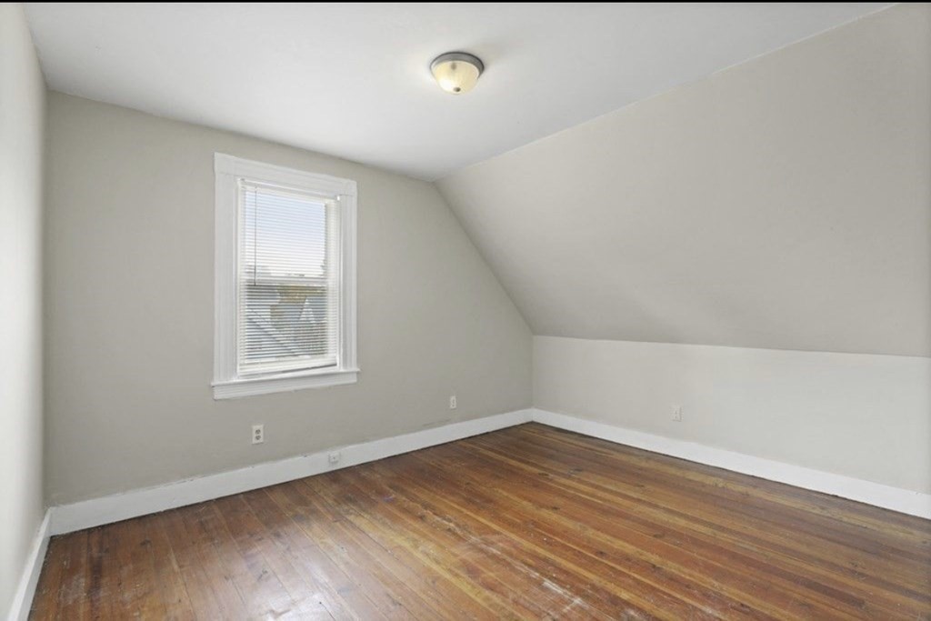 323 Bay Street Springfield, MA 01109 - Photo 23 of 28 Gallery Image 23