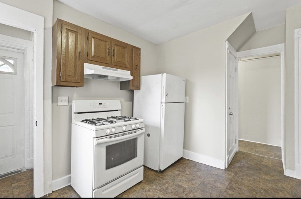 323 Bay Street Springfield, MA 01109 - Photo 25 of 28 Gallery Image 25