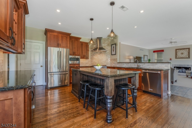 27 Kalan Farm Road Hampton, NJ 08827 - Photo 4 of 47