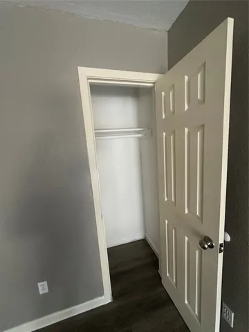 $900 | 5960 Ardmore Street, Houston, TX 77021