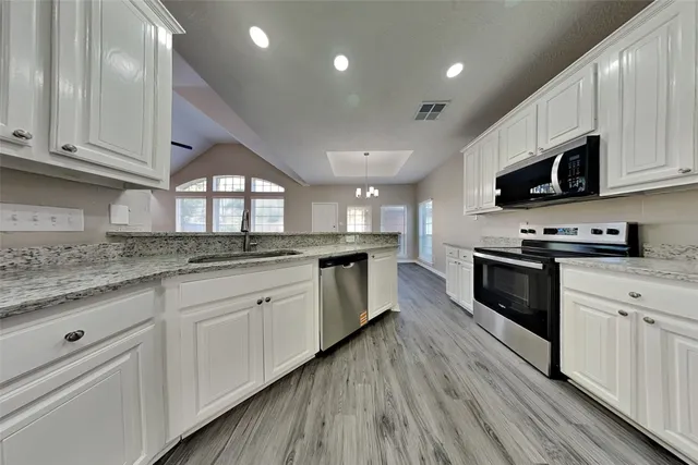 $2,390 | 30215 Stoney Plain Drive, Spring, TX 77386