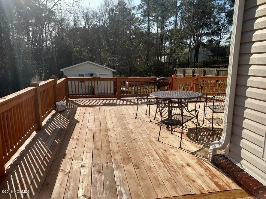 204 Brook Crossing Road Swansboro, NC 28584 - Photo 14 of 34 IMG_20160203_100628663_HDR