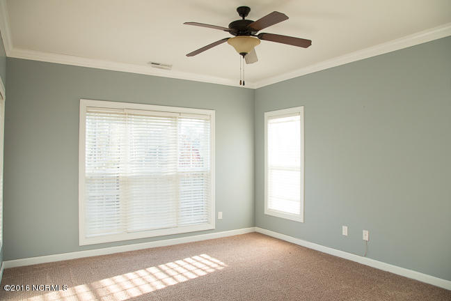 204 Brook Crossing Road Swansboro, NC 28584 - Photo 18 of 34 204 Brook Crossing-3