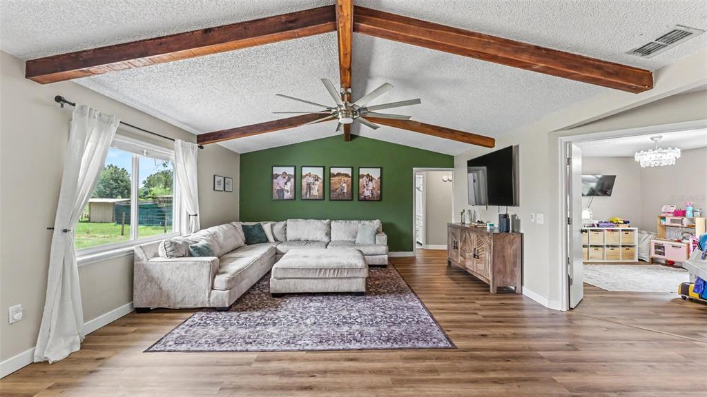 5303 Knights Station Road Lakeland, FL 33810 - Photo 7 of 48