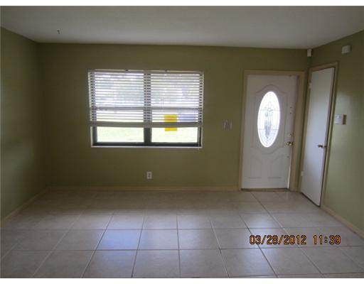 5528 2nd Road Lake Worth, FL 33467 - Photo 3 of 21 Additional Photo