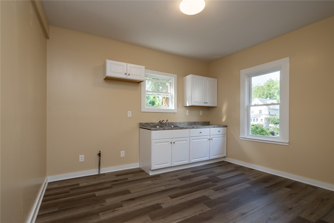 379-381 Flint Street Rochester, NY 14611 - Photo 8 of 48 Gallery Image 8