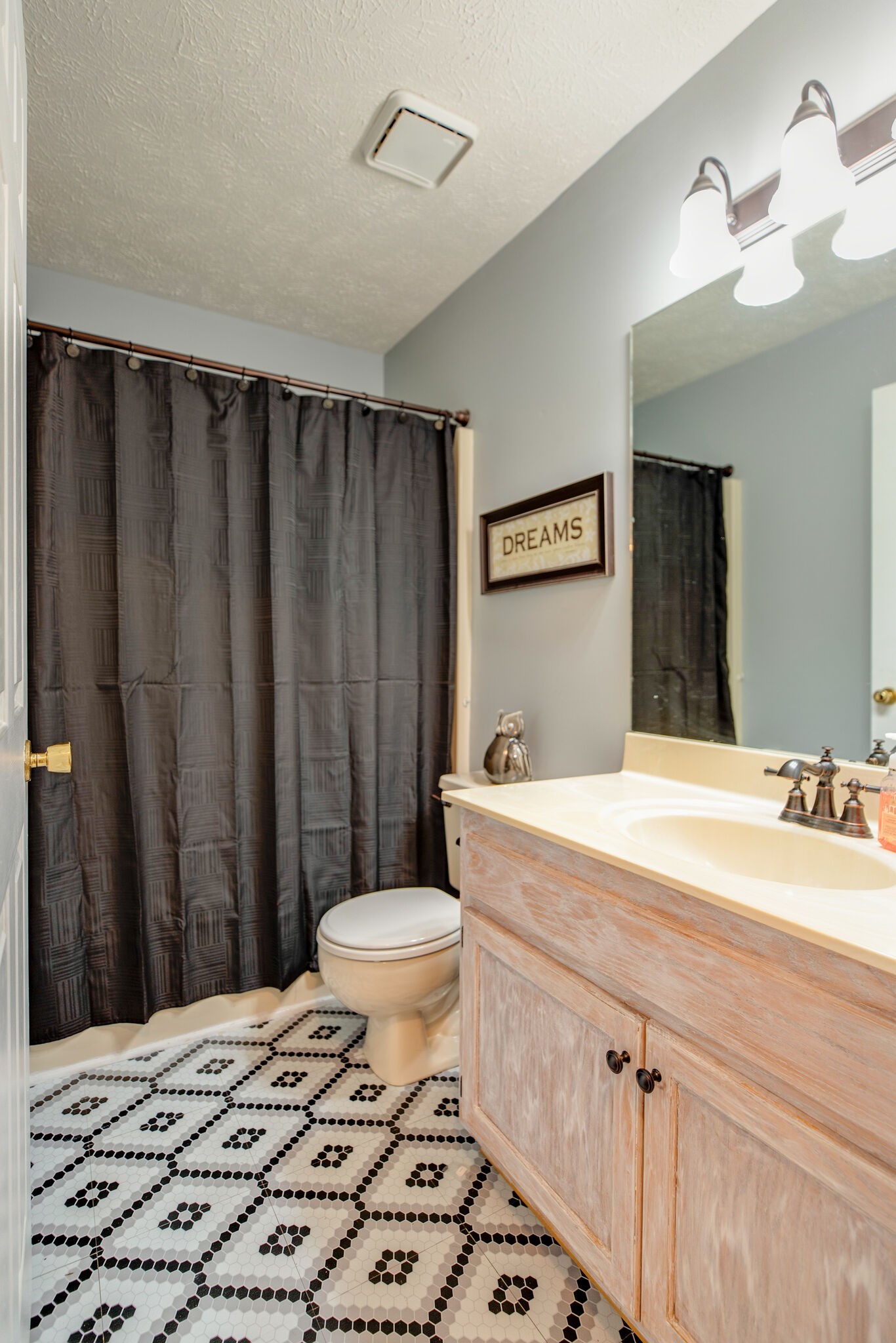 228 Nottingham Road Dickson, TN 37055 - Photo 20 of 30 Gallery Image 20