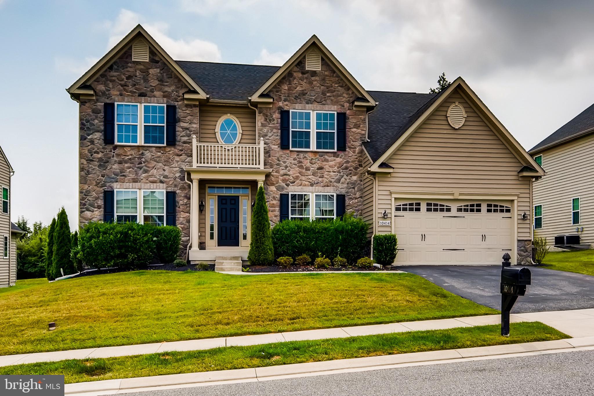 Welcome to 10414 Windlass Run!