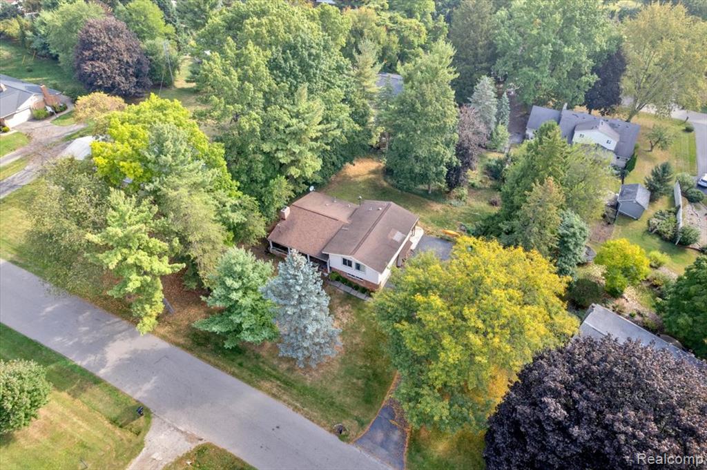 2771 Hillendale Drive Rochester Hills, MI 48309 - Photo 36 of 40