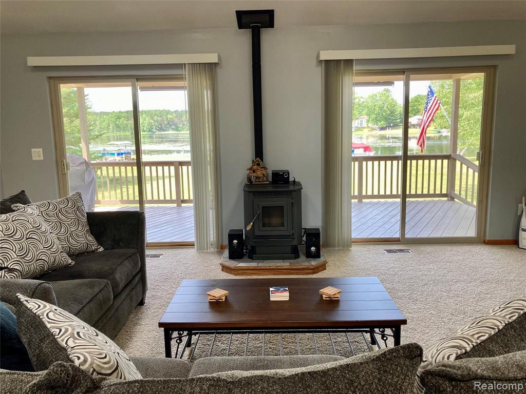 4300 Ridgeway Trail Lake, MI 48632 - Photo 4 of 28
