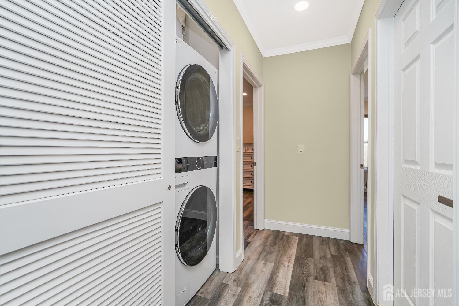 368 Rector Street Perth Amboy, NJ 08861 - Photo 17 of 29