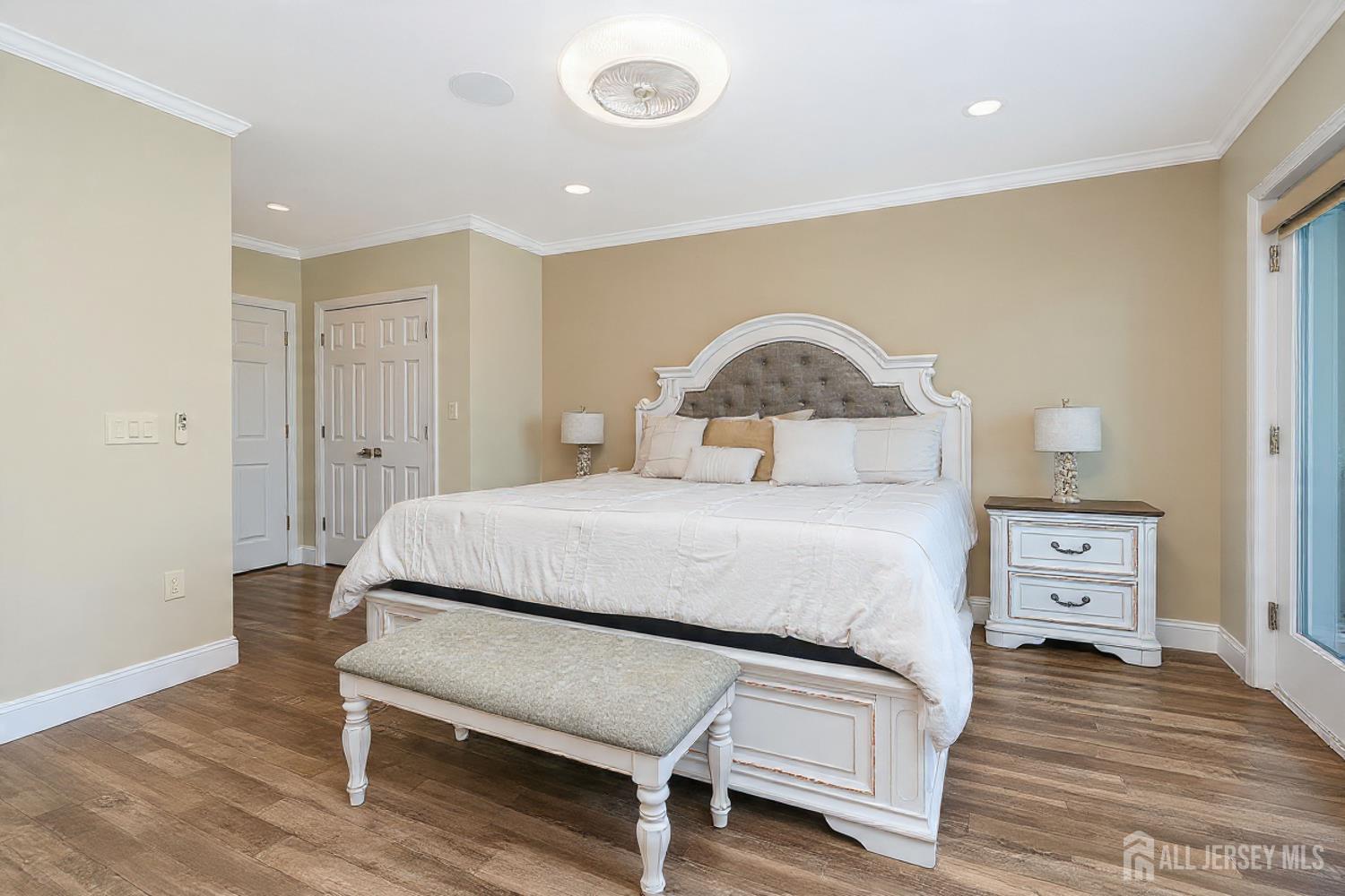 368 Rector Street Perth Amboy, NJ 08861 - Photo 19 of 29