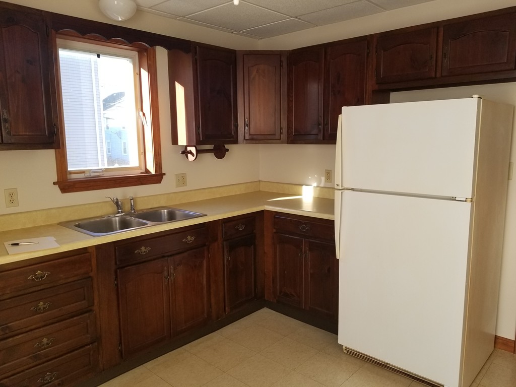 15 Hall Street Fall River, MA 02724 - Photo 3 of 14 Gallery Image 3