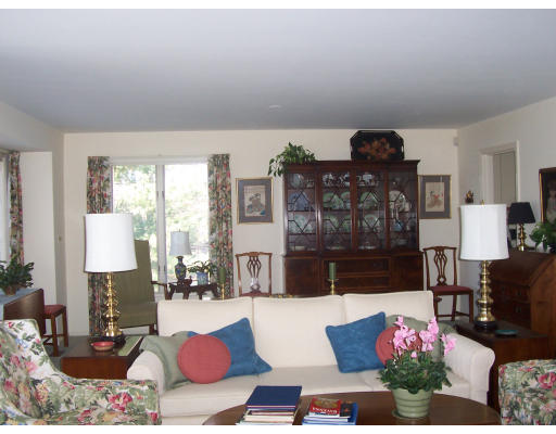 4 Lookout Farm Road Natick, MA 01760 - Photo 3 of 4 Gallery Image 3