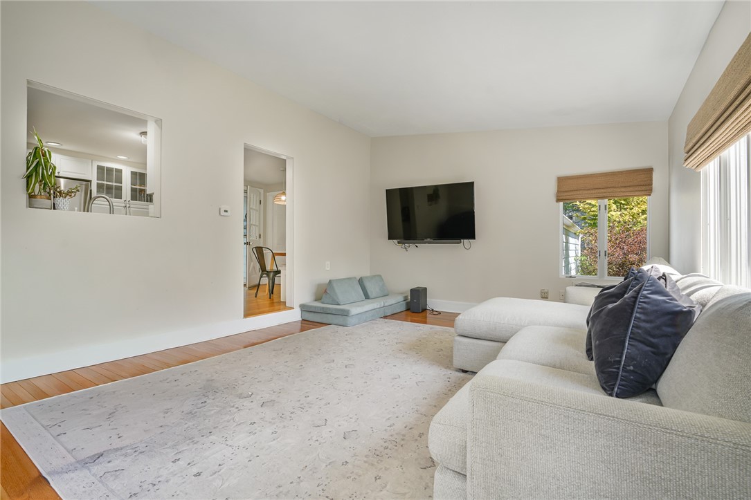 5 Indigo Road Barrington, RI 02806 - Photo 18 of 46