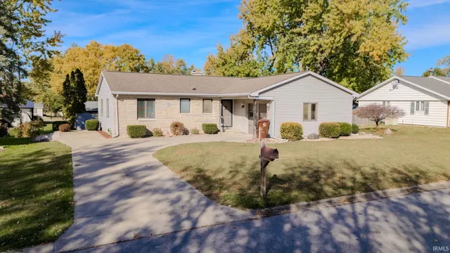 $235,000 | 860 Cambridge Drive, Wabash, IN 46992