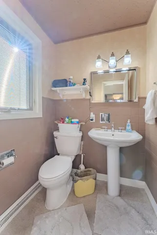 $235,000 | 860 Cambridge Drive, Wabash, IN 46992