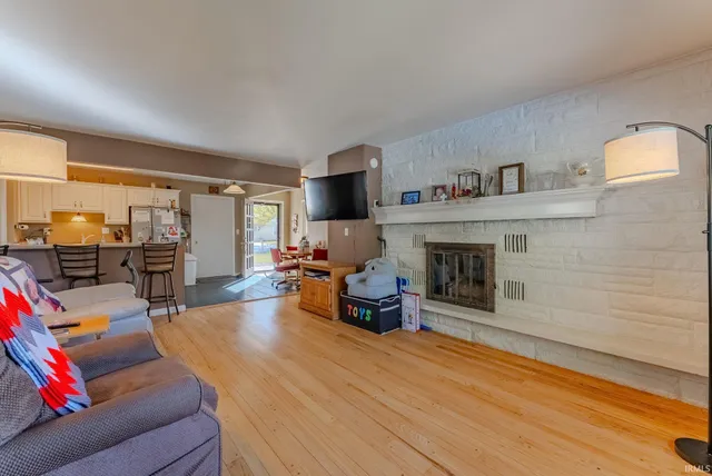 $235,000 | 860 Cambridge Drive, Wabash, IN 46992