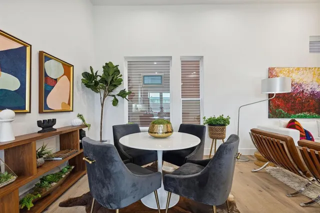 $3,400 | 4208 Live Oak Street, Unit 103, Dallas, TX 75204