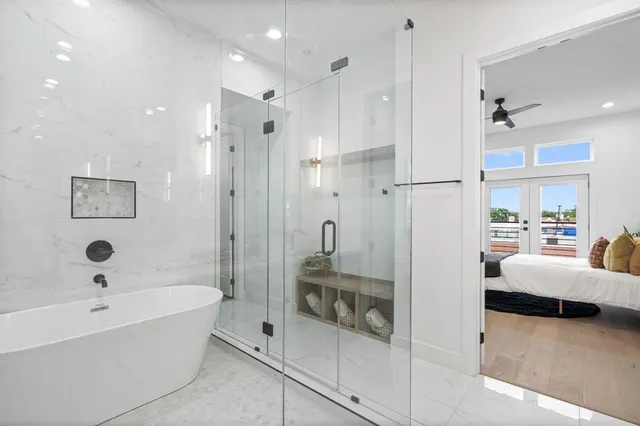 $3,400 | 4208 Live Oak Street, Unit 103, Dallas, TX 75204