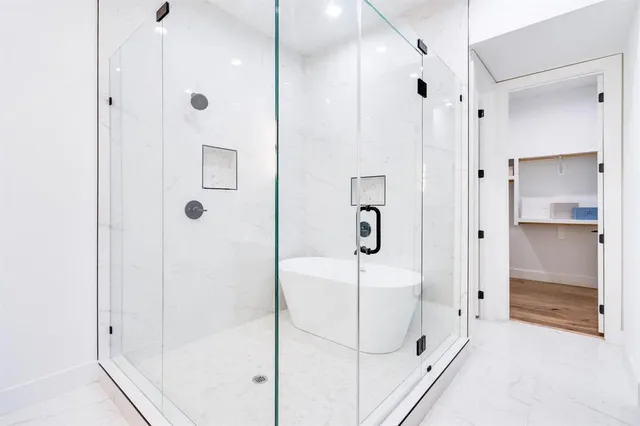 $3,400 | 4208 Live Oak Street, Unit 103, Dallas, TX 75204