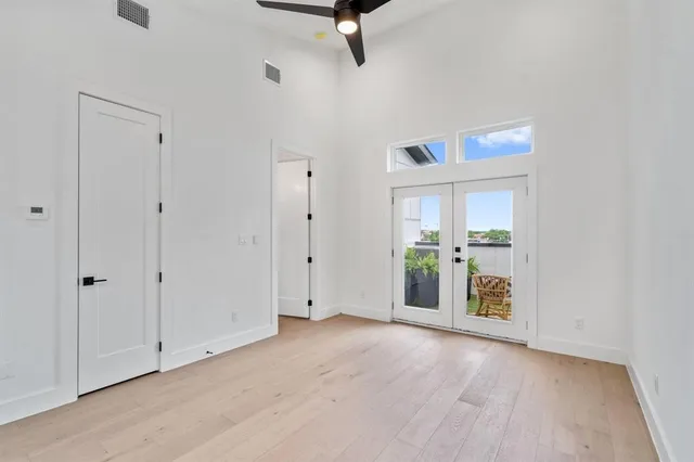 $3,400 | 4208 Live Oak Street, Unit 103, Dallas, TX 75204