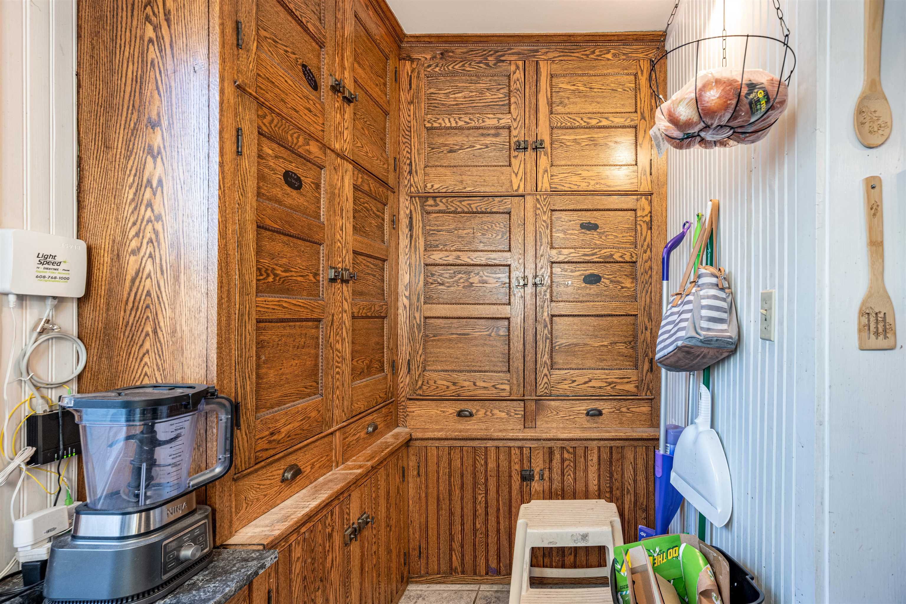 712 East Main Street Reedsburg, WI 53959 - Photo 11 of 36