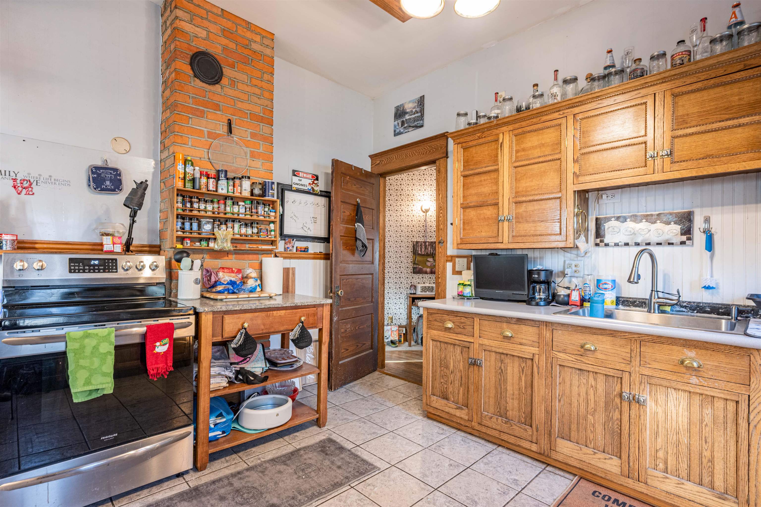 712 East Main Street Reedsburg, WI 53959 - Photo 8 of 36