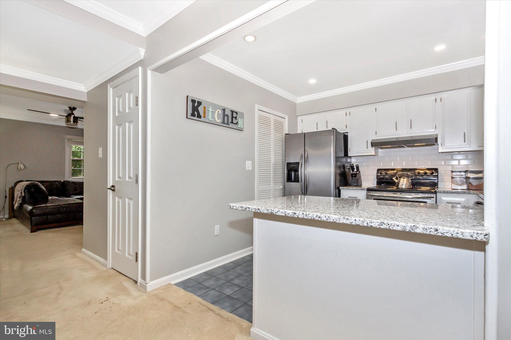 12145 Dove Circle Laurel, MD 20708 - Photo 11 of 39 Gallery Image 11
