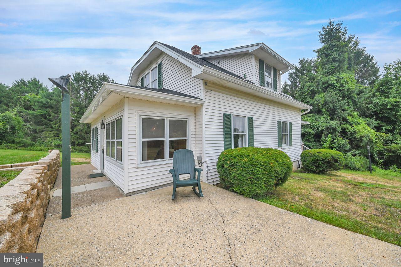 2199 Springwood Road York, PA 17403 - Photo 11 of 41 Gallery Image 11