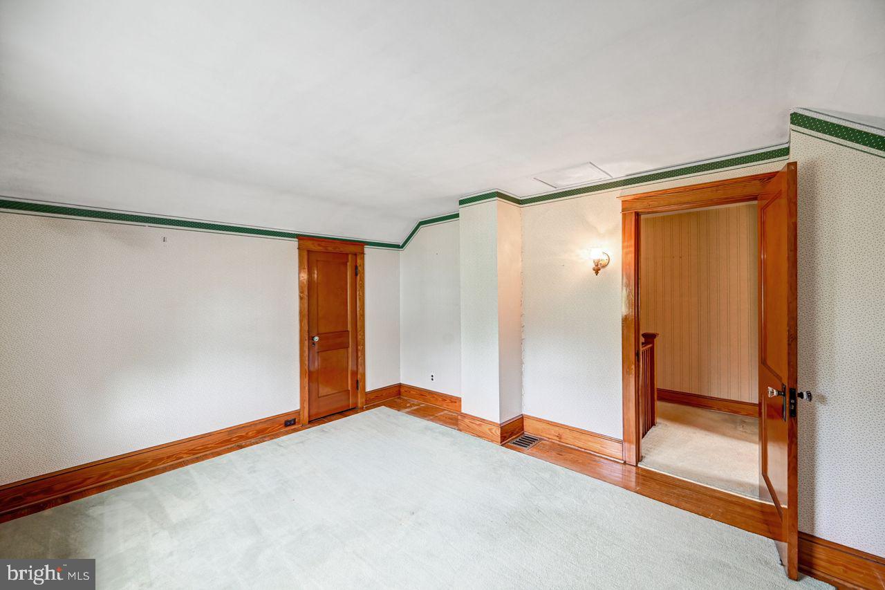 2199 Springwood Road York, PA 17403 - Photo 34 of 41 Gallery Image 34