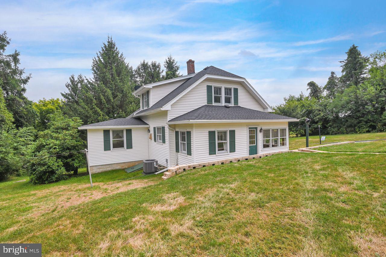 2199 Springwood Road York, PA 17403 - Photo 37 of 41 Gallery Image 37